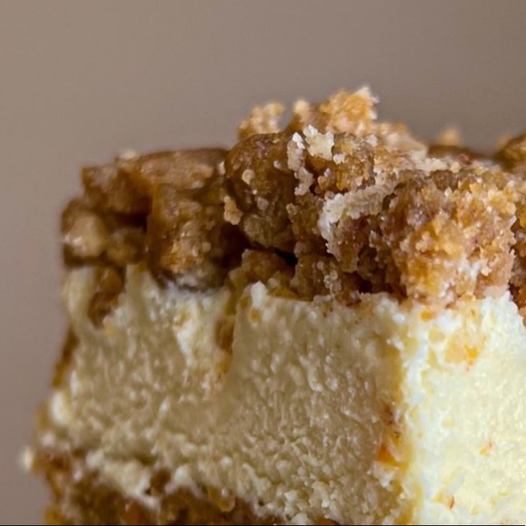 Meet your Posher, Mel - Picture 2 of 2